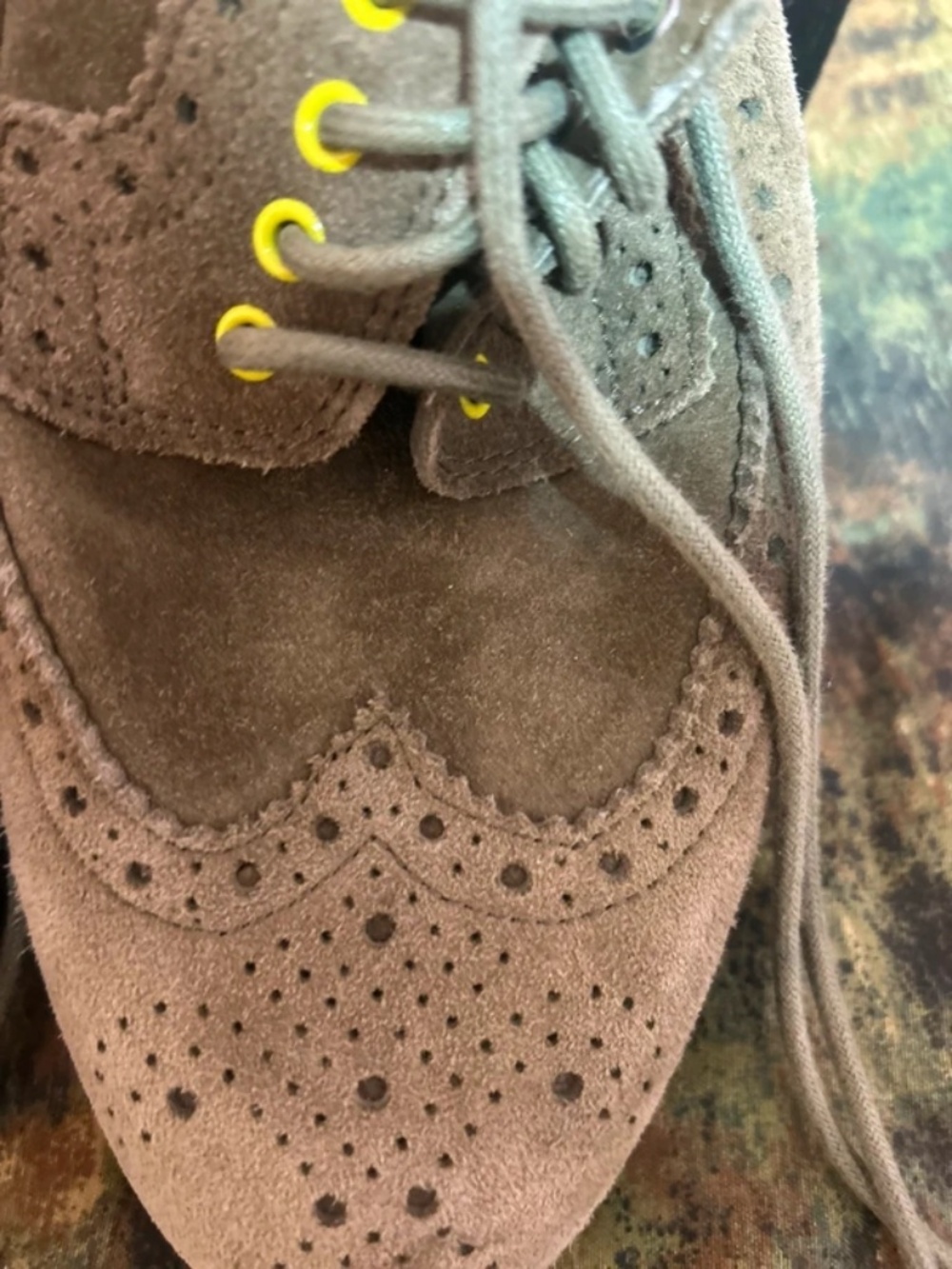 Cole Haan New York LUNARGRAND Lunarlon Olive Suede Wingtip Oxfords Sz. 9.5 M - Picture 3 of 5